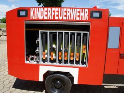 Indienststellung Kinder-Feuerwehr-Auto